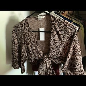 American Eagle leopard print crop blouse